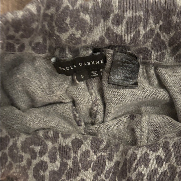 Skull Cashmere Leopard Set - Picture 3 of 8